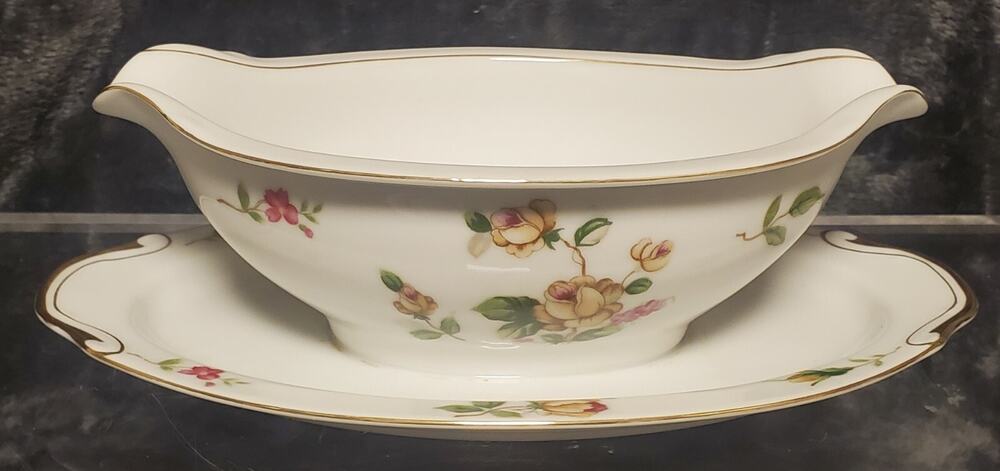VINTAGE LYNMORE GOLDEN ROSE 9.5” GRAVY/SAUCE BOWL FINE CHINA OF JAPAN